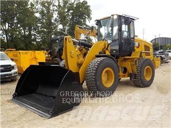 CAT 930M Iekrāvēji uz riteņiem