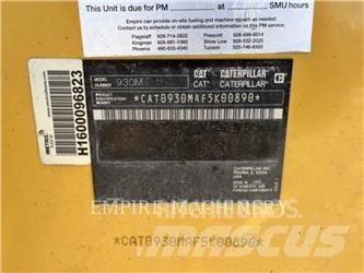 CAT 930M Iekrāvēji uz riteņiem