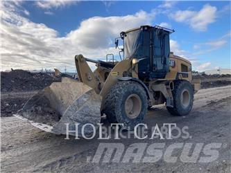 CAT 930M Iekrāvēji uz riteņiem