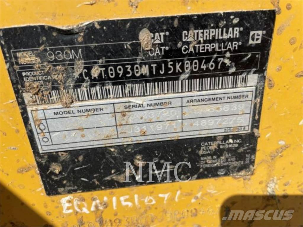 CAT 930M Iekrāvēji uz riteņiem