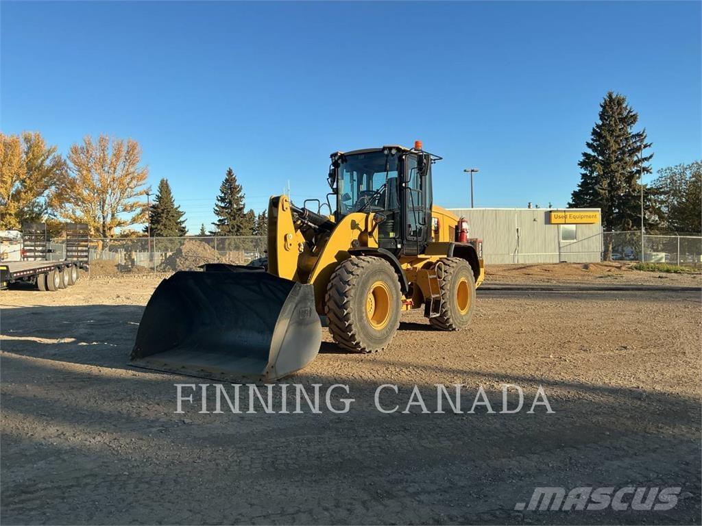 CAT 930M Iekrāvēji uz riteņiem