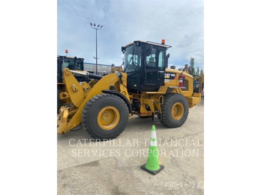 CAT 930M Iekrāvēji uz riteņiem
