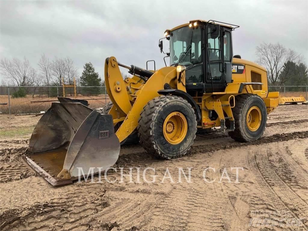 CAT 930M 3RQ Iekrāvēji uz riteņiem