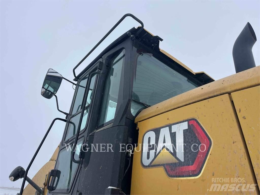 CAT 930M AG HL Iekrāvēji uz riteņiem