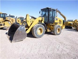 CAT 930M FC Iekrāvēji uz riteņiem