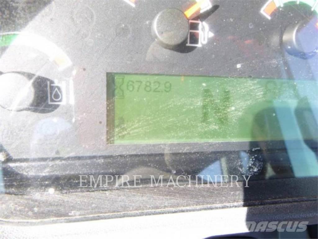 CAT 930M FC Iekrāvēji uz riteņiem