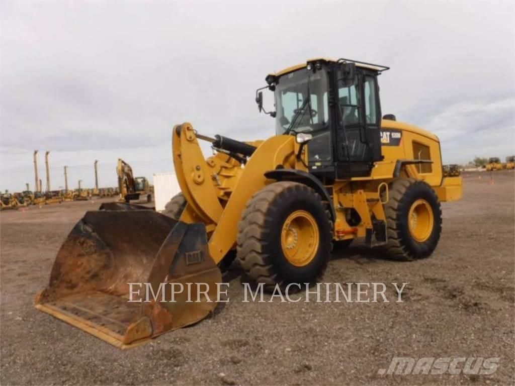 CAT 930M FC Iekrāvēji uz riteņiem