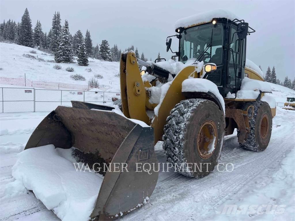 CAT 930M FC Iekrāvēji uz riteņiem