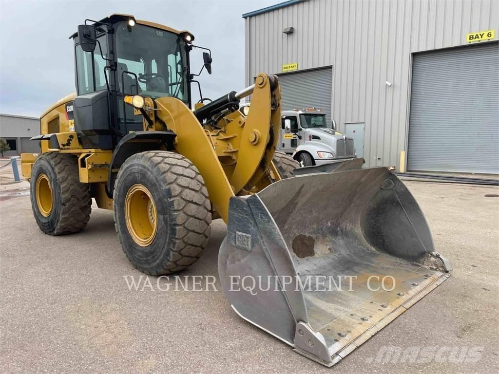 CAT 930M FC Iekrāvēji uz riteņiem
