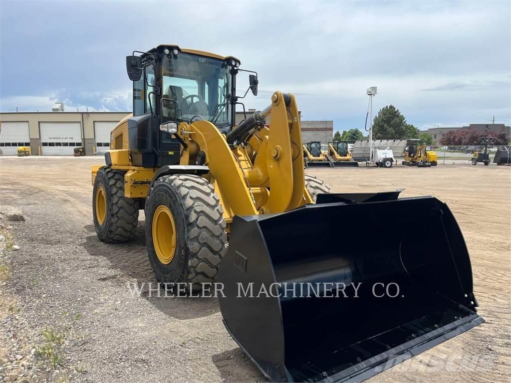 CAT 930M QC Iekrāvēji uz riteņiem
