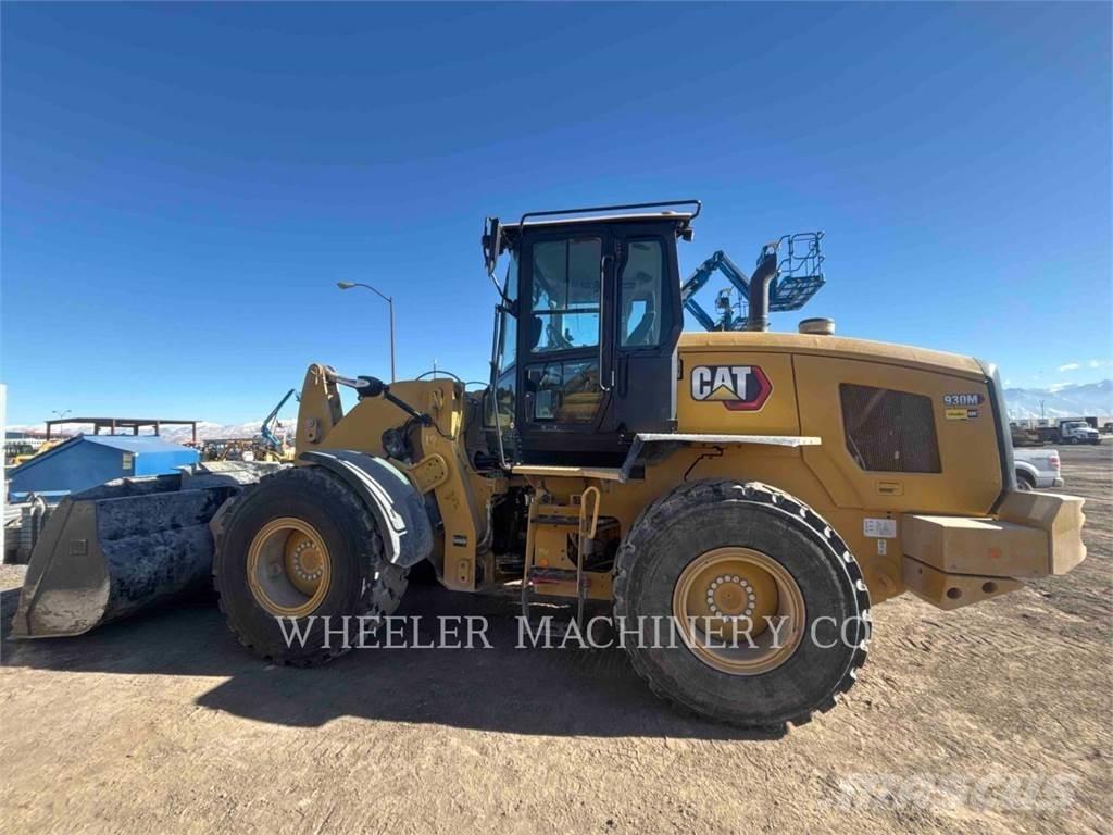 CAT 930M QC Iekrāvēji uz riteņiem