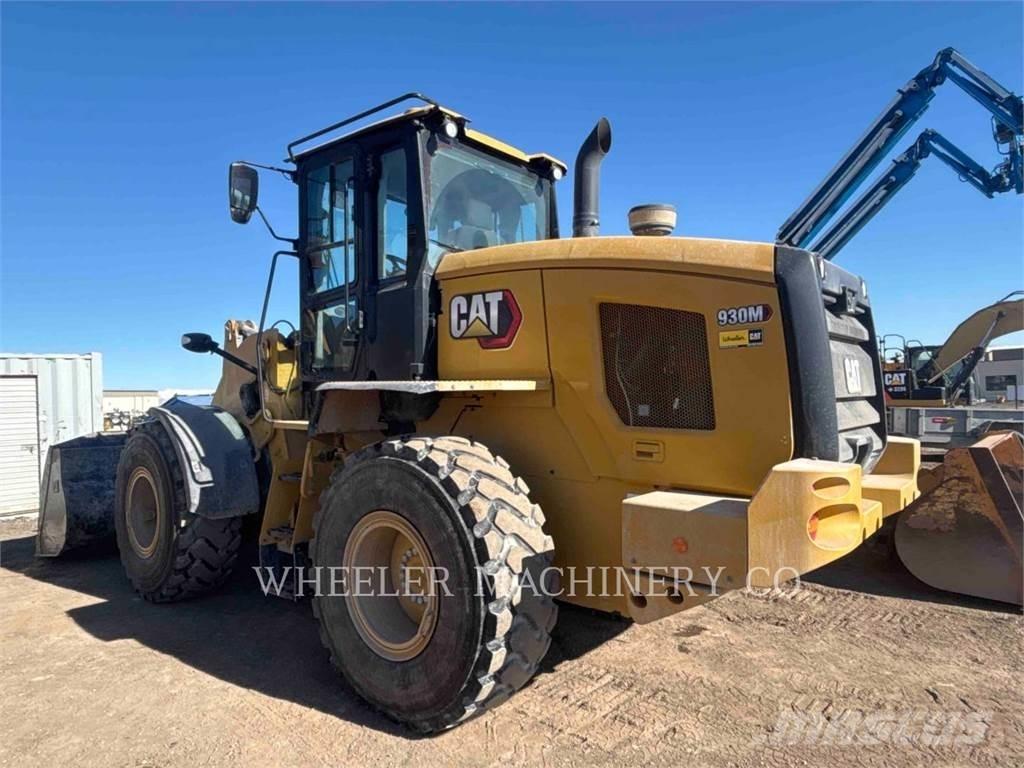CAT 930M QC Iekrāvēji uz riteņiem