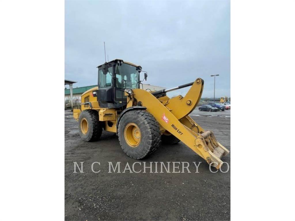 CAT 930MHL Iekrāvēji uz riteņiem