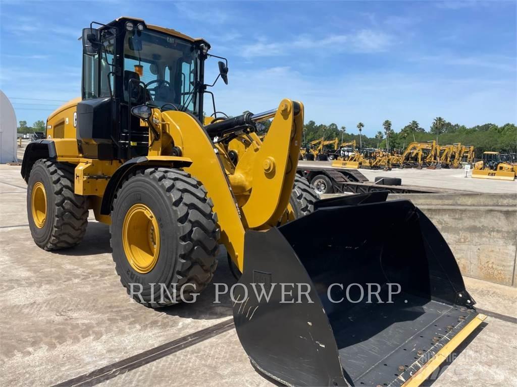 CAT 930MQC Iekrāvēji uz riteņiem