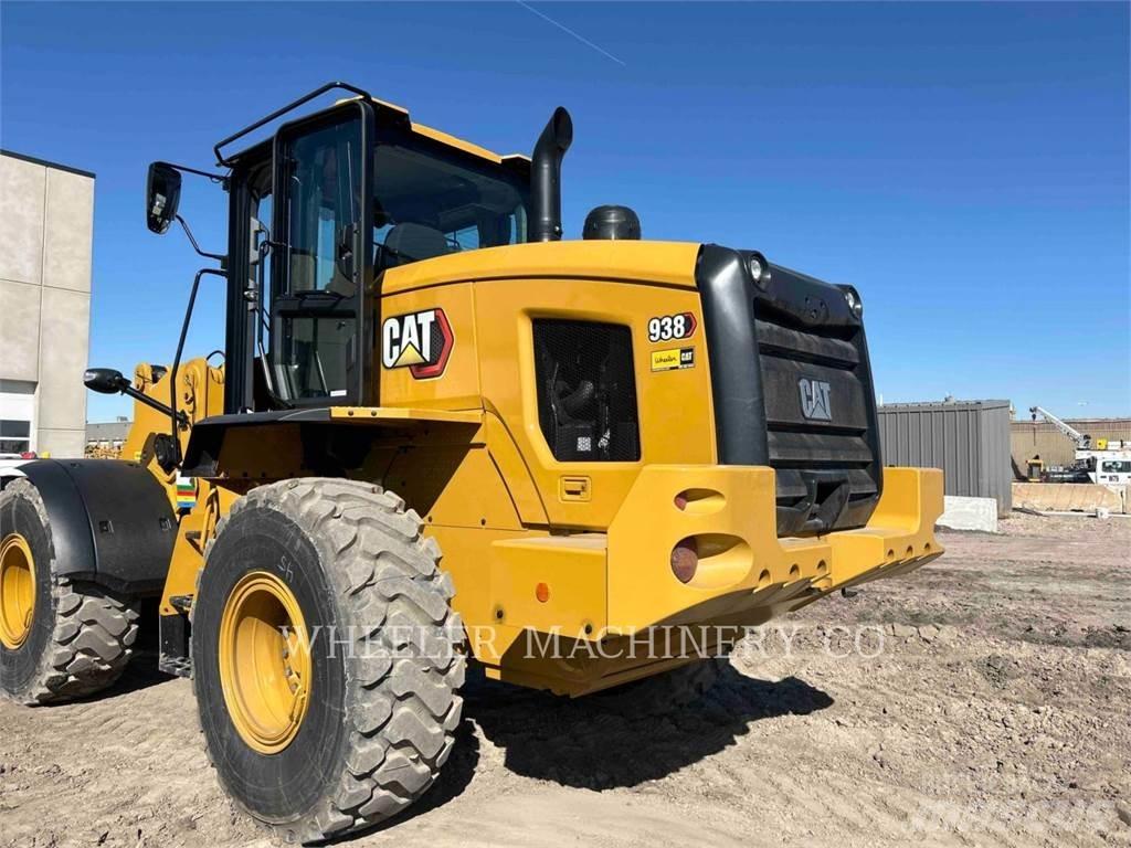 CAT 938 QC Iekrāvēji uz riteņiem