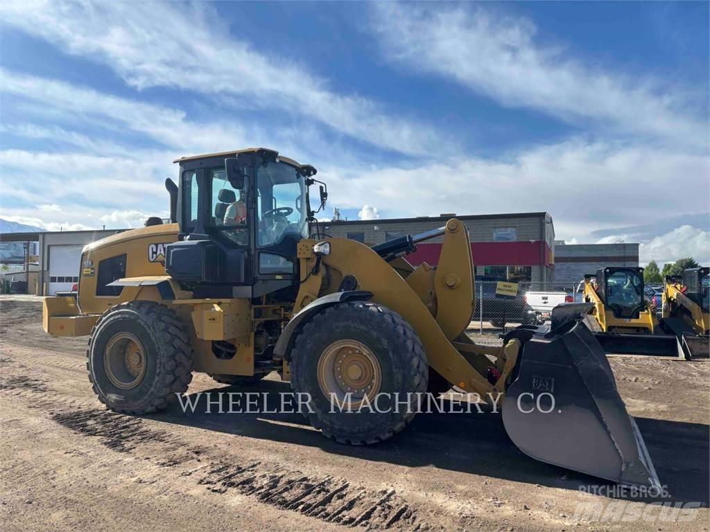 CAT 938 QC Iekrāvēji uz riteņiem