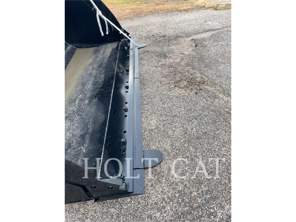 CAT 938 QC Iekrāvēji uz riteņiem