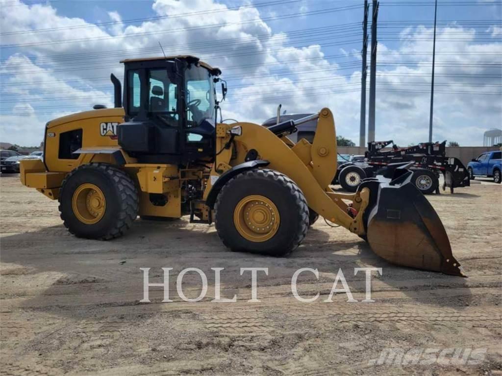 CAT 938 QC Iekrāvēji uz riteņiem