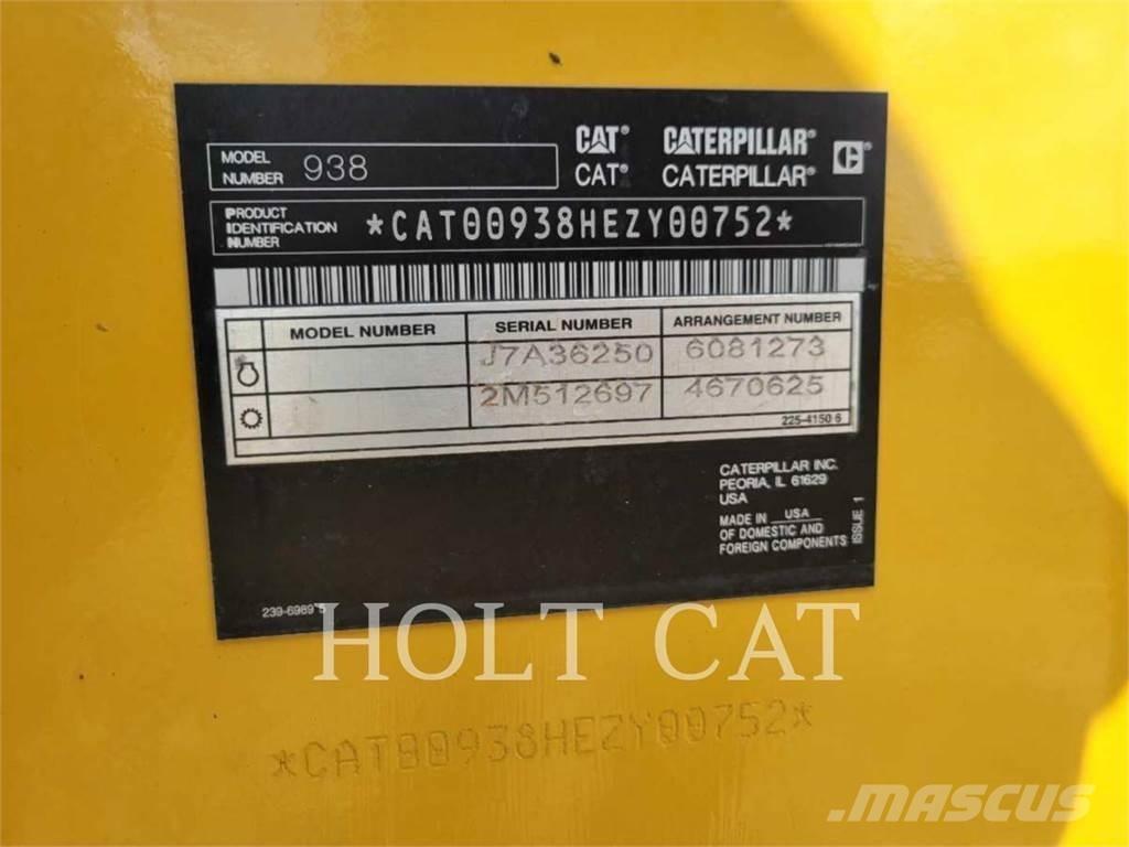 CAT 938 QC Iekrāvēji uz riteņiem