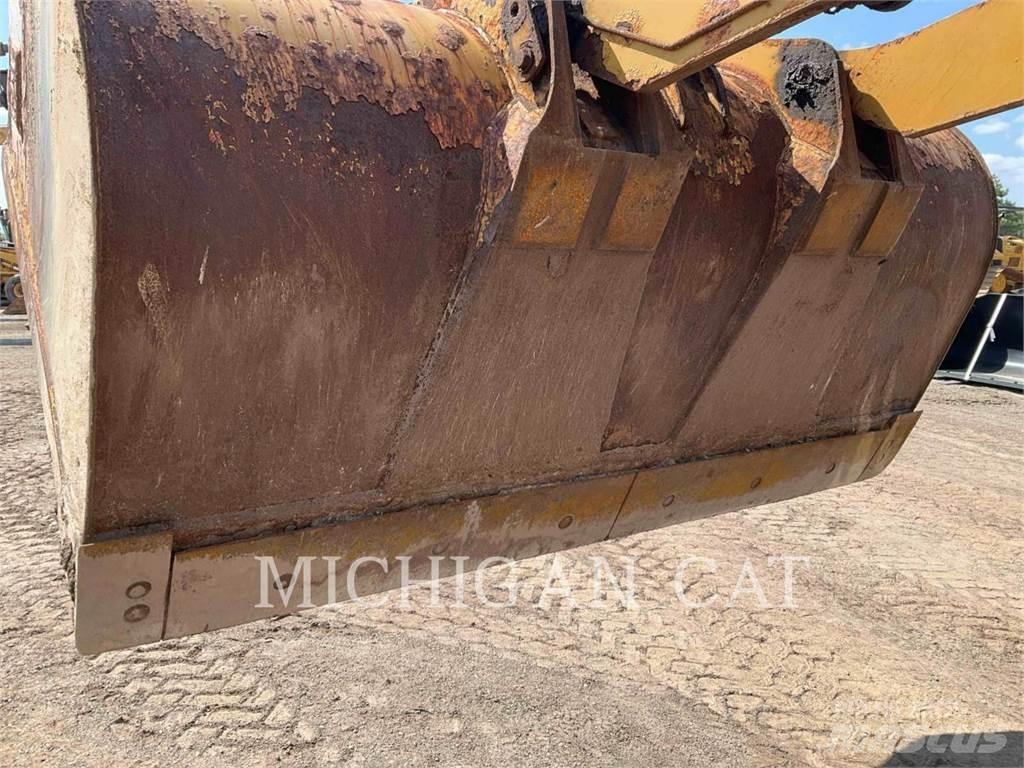 CAT 938G Iekrāvēji uz riteņiem