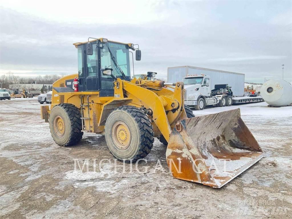 CAT 938H Iekrāvēji uz riteņiem