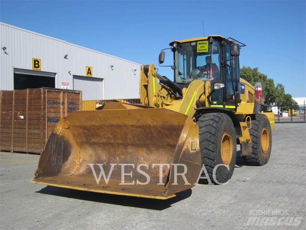 CAT 938K Iekrāvēji uz riteņiem