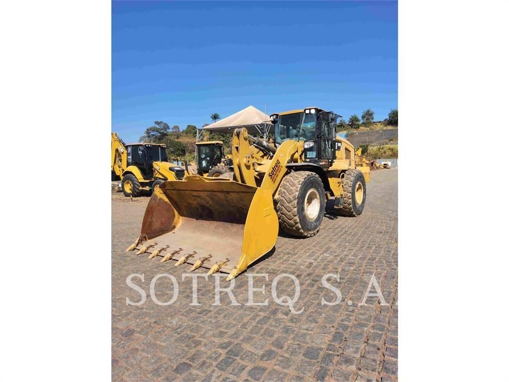 CAT 938K Iekrāvēji uz riteņiem