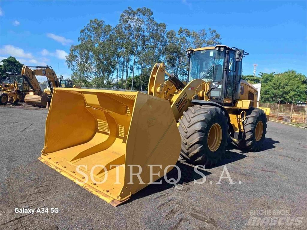 CAT 938K Iekrāvēji uz riteņiem