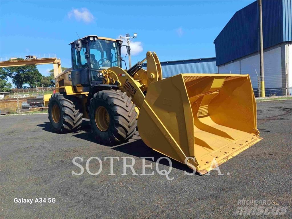 CAT 938K Iekrāvēji uz riteņiem