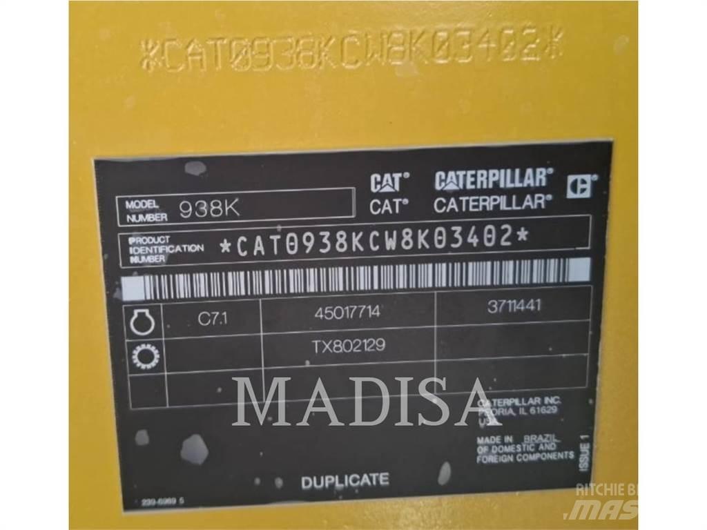 CAT 938K Iekrāvēji uz riteņiem