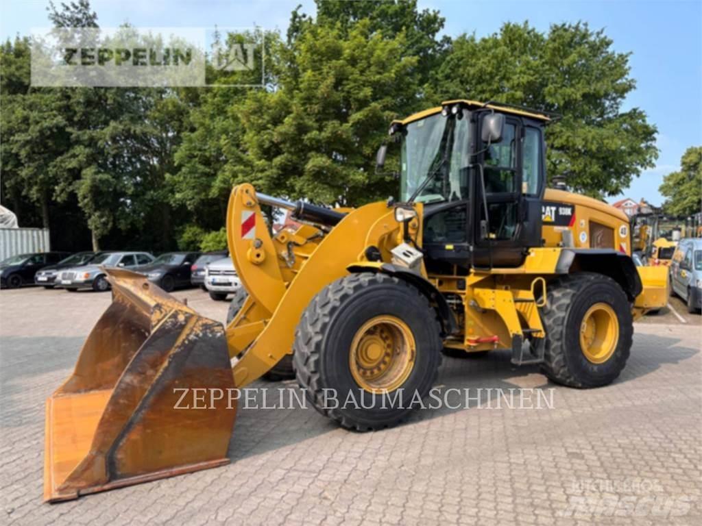 CAT 938K Iekrāvēji uz riteņiem