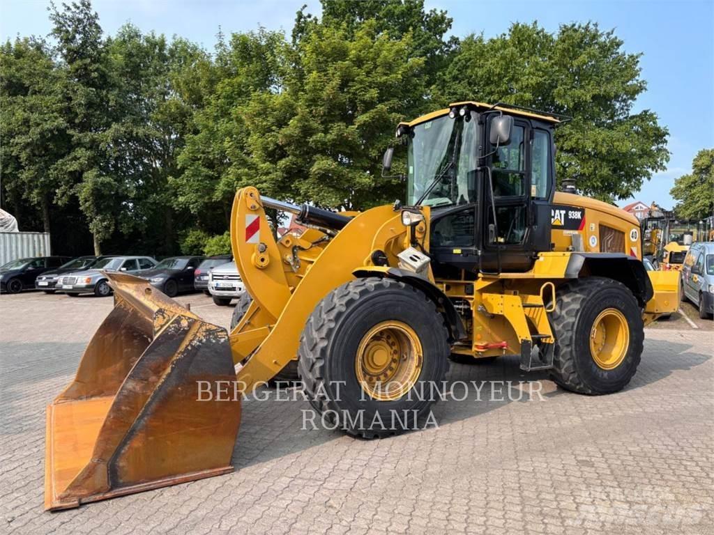 CAT 938K Iekrāvēji uz riteņiem