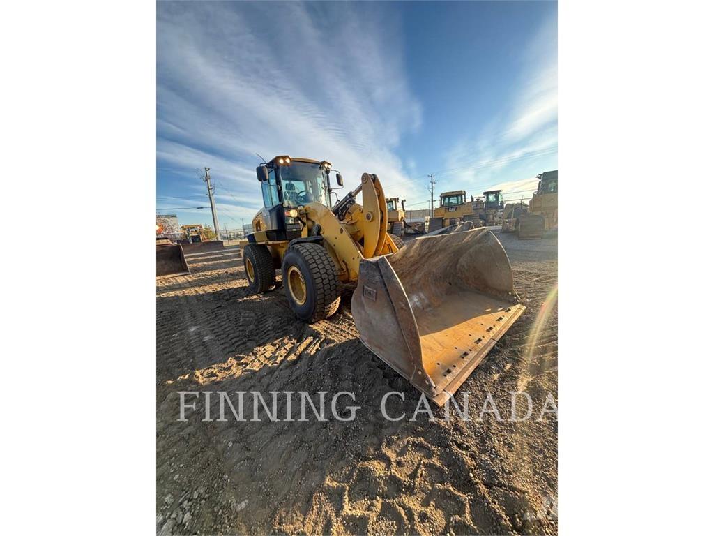 CAT 938K Riteņu buldozeri