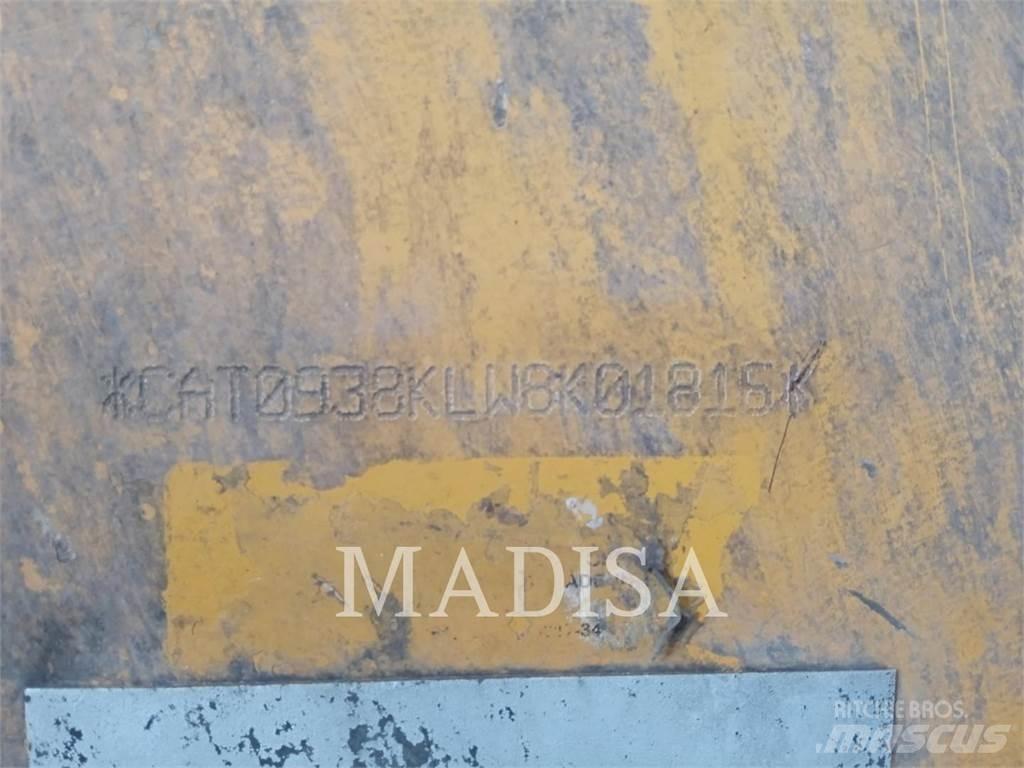 CAT 938K CL2 Iekrāvēji uz riteņiem
