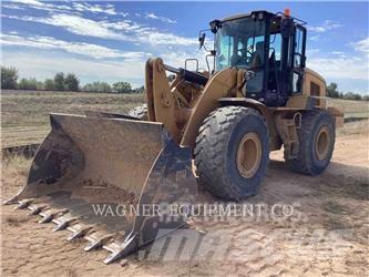 CAT 938M Iekrāvēji uz riteņiem