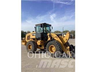 CAT 938M Iekrāvēji uz riteņiem