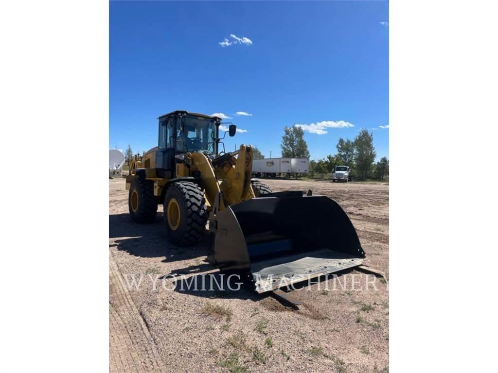 CAT 938M Iekrāvēji uz riteņiem