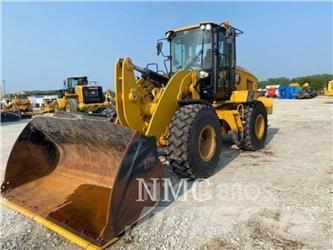 CAT 938M Iekrāvēji uz riteņiem