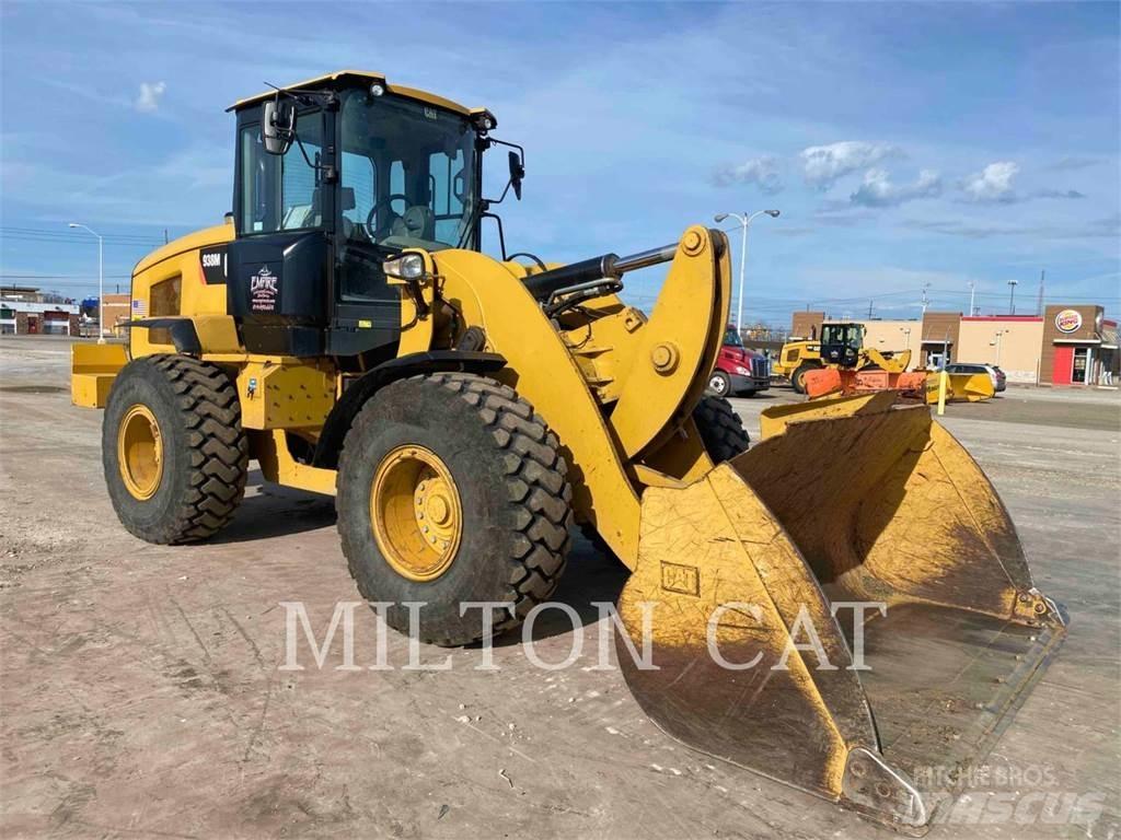CAT 938M Iekrāvēji uz riteņiem