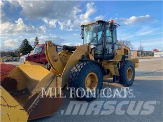 CAT 938M Iekrāvēji uz riteņiem