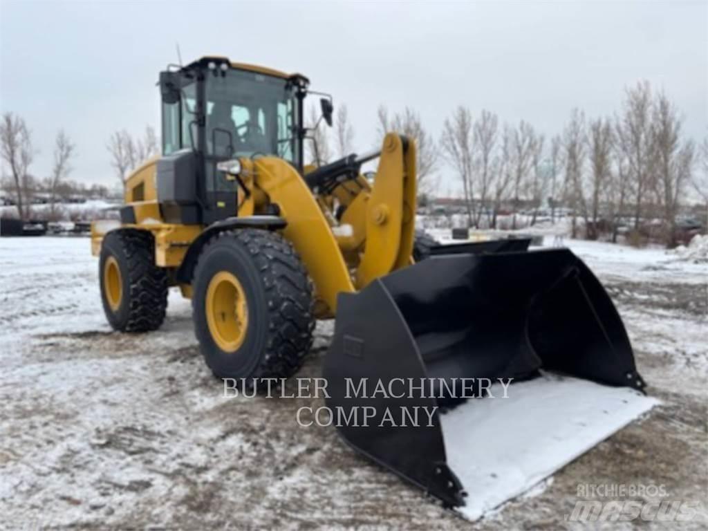 CAT 938M Iekrāvēji uz riteņiem