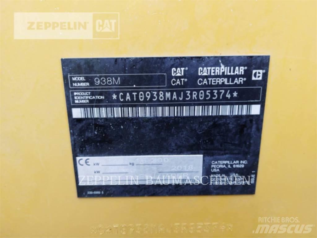 CAT 938M Iekrāvēji uz riteņiem