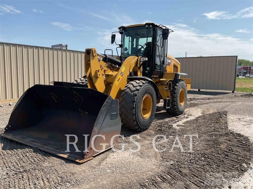 CAT 938M Iekrāvēji uz riteņiem