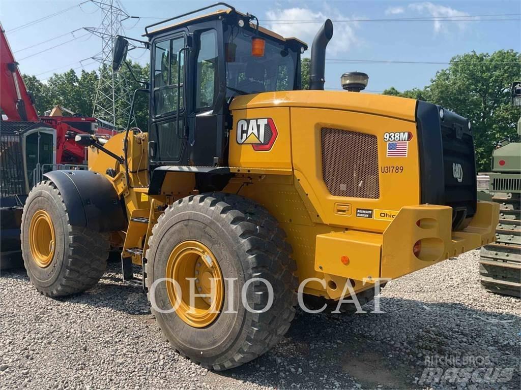 CAT 938M Iekrāvēji uz riteņiem