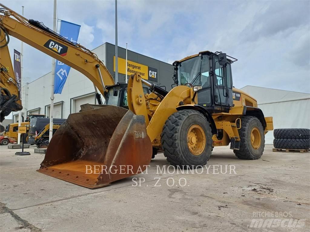 CAT 938M Iekrāvēji uz riteņiem