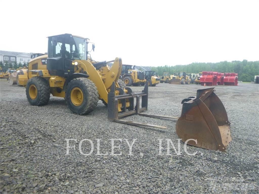 CAT 938M Iekrāvēji uz riteņiem