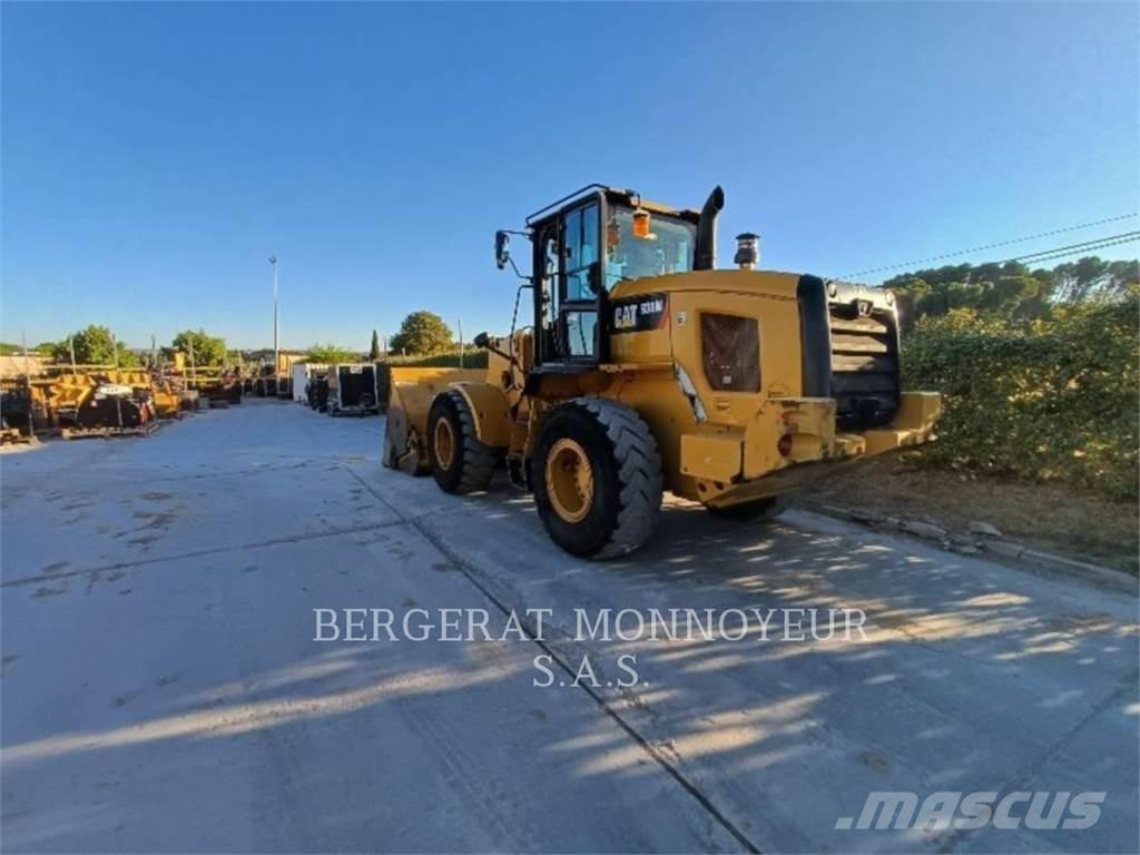 CAT 938M Iekrāvēji uz riteņiem
