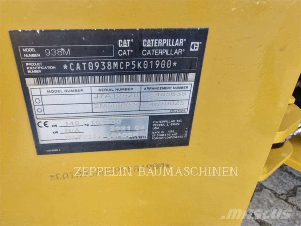 CAT 938M Iekrāvēji uz riteņiem