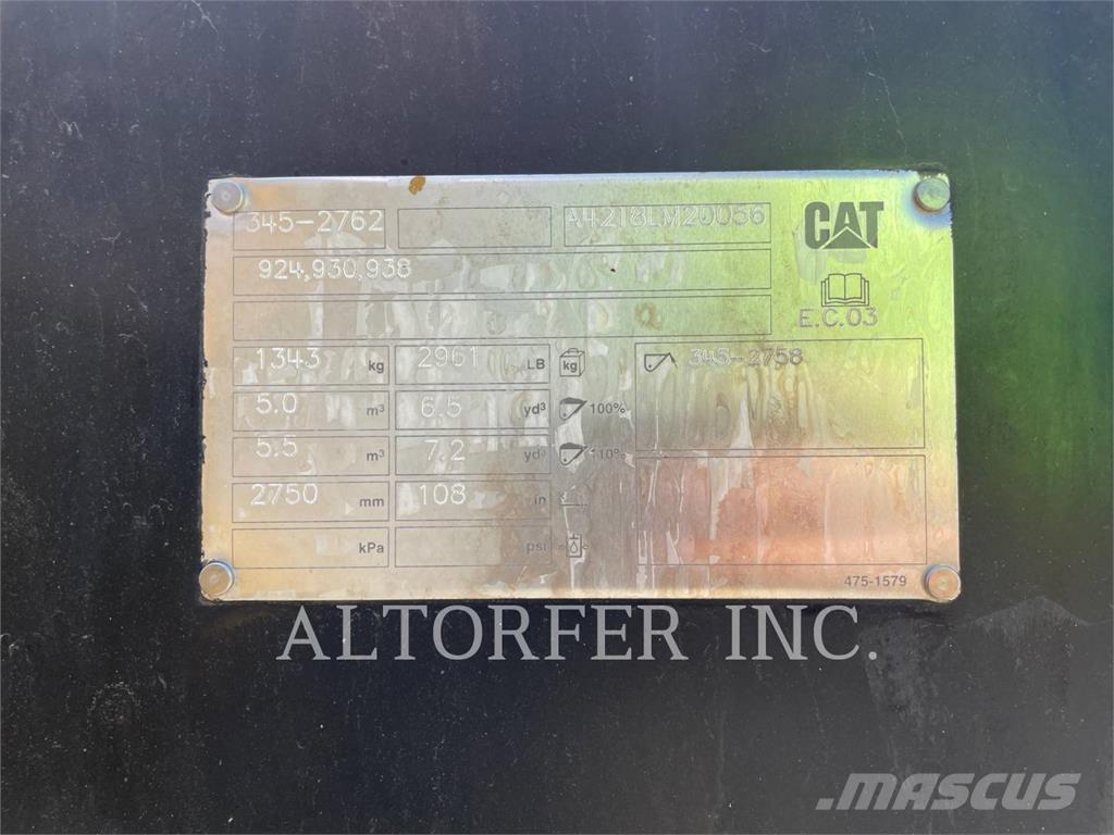 CAT 938M Iekrāvēji uz riteņiem