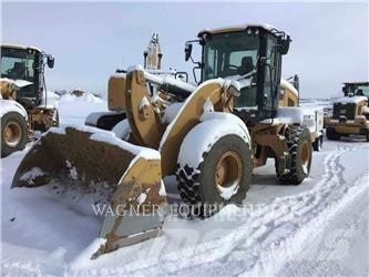 CAT 938M Iekrāvēji uz riteņiem